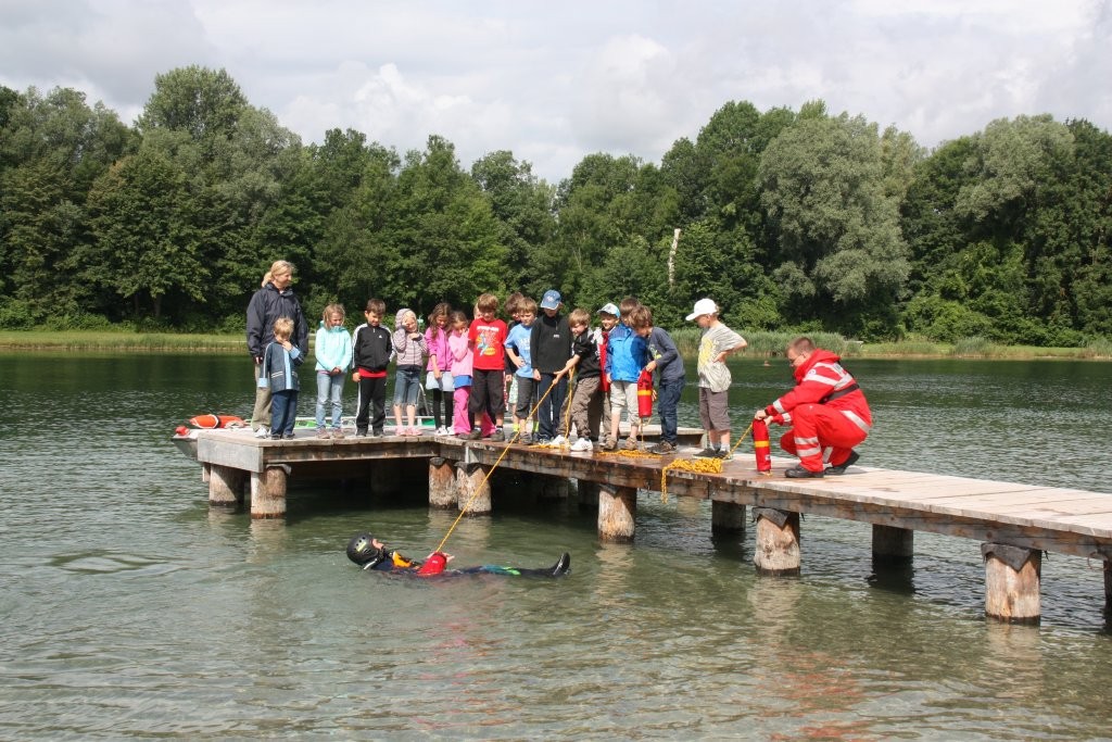 Wurfsack werfen am Wasserwacht - Steg